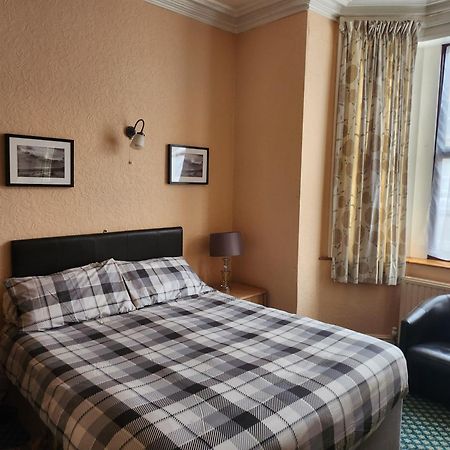 Queens Guest House Beeston  Exterior foto